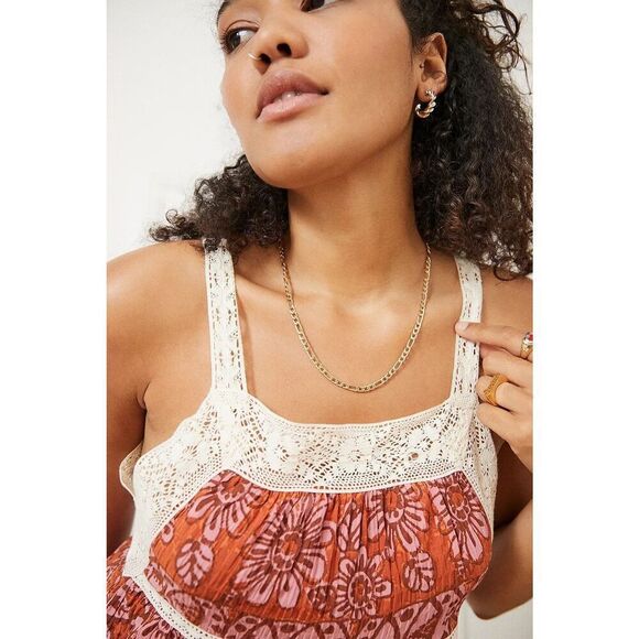 Womens Urban Outfitters UO Floral Rust Printed Lace Trim Romper - Sz L - Picture 3 of 5